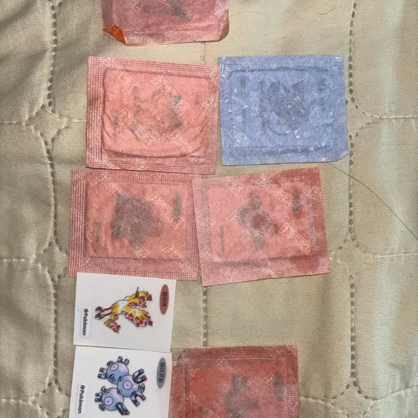 [BUNJANG] Pokemon 30th Anniversary Squirtle &amp; Friends 8-Item Bundle Set + Bonus Stickers / 최저가)포켓몬 30주년 꼬부기 외 일괄 8종 +덤 스터커 띠부띠부씰
