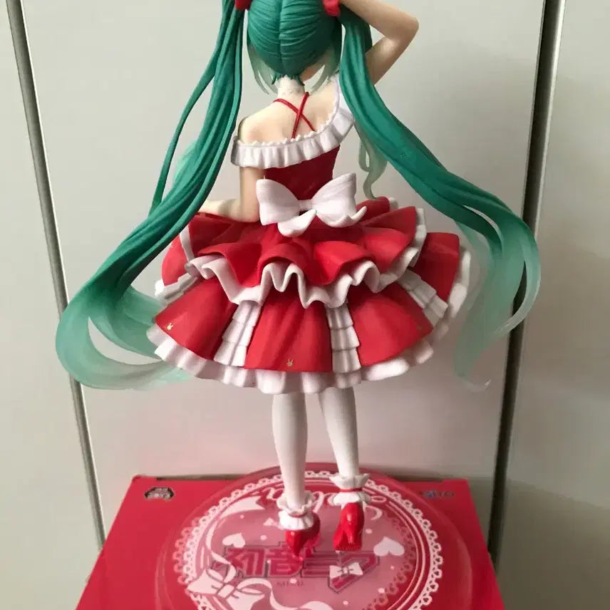 [BUNJANG] Hatsune Miku Lolita Fashion Figure / 하츠네미쿠 패션 lolita 로리타 피규어