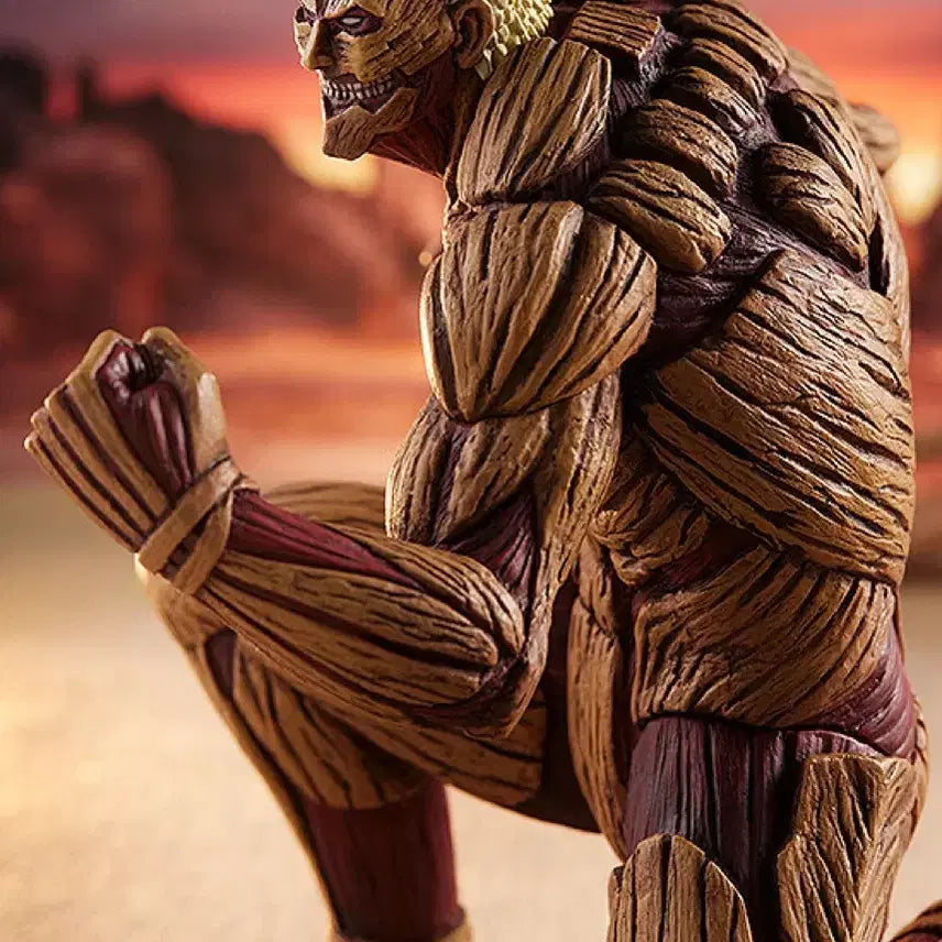 [BUNJANG] Attack on Titan Pop Up Parade Armored Titan Figure / 진격의거인 popup parade 갑옷거인 피규어