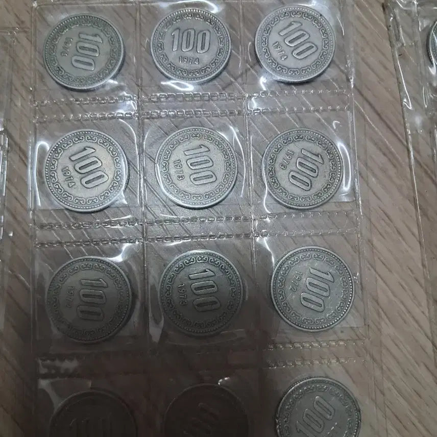 [BUNJANG] 1970s 100 Won Coin Set (1971-1988) / 100원 주화 1970년대 (1971-1988)