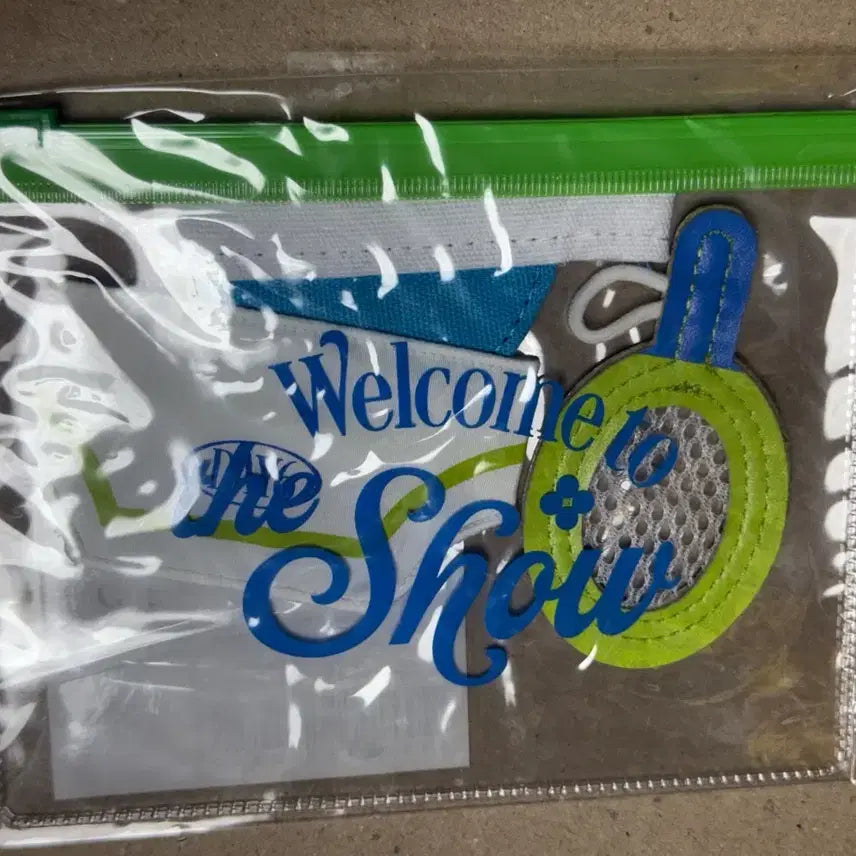 [BUNJANG] DAY6 Petit Merz Tennis Outfit Welcometotheshow New / 데이식스 쁘띠멀즈 테니스 아웃핏 웰컴투더쇼 (새상품)