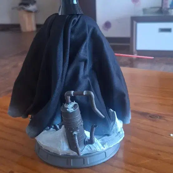 [BUNJANG] Iron Studios Darth Vader Statue (Includes Kotobukiya Stormtrooper Set) / 아이언 스튜디오 다스베이더 스태츄판매합니다. 서비스로 코토부키야 스톰트루퍼 2체합본 드립니다.
