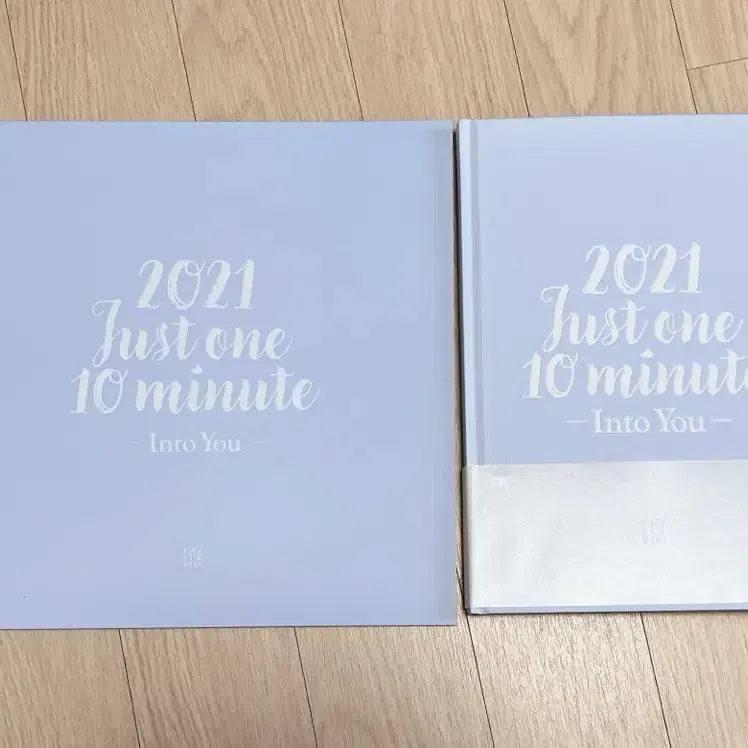 [BUNJANG] Cha Eunwoo 2021 Just One Ten Minute Poster Photobook Bundle Set / 차은우 2021 just one 10 minute 포스터 포토북 일괄