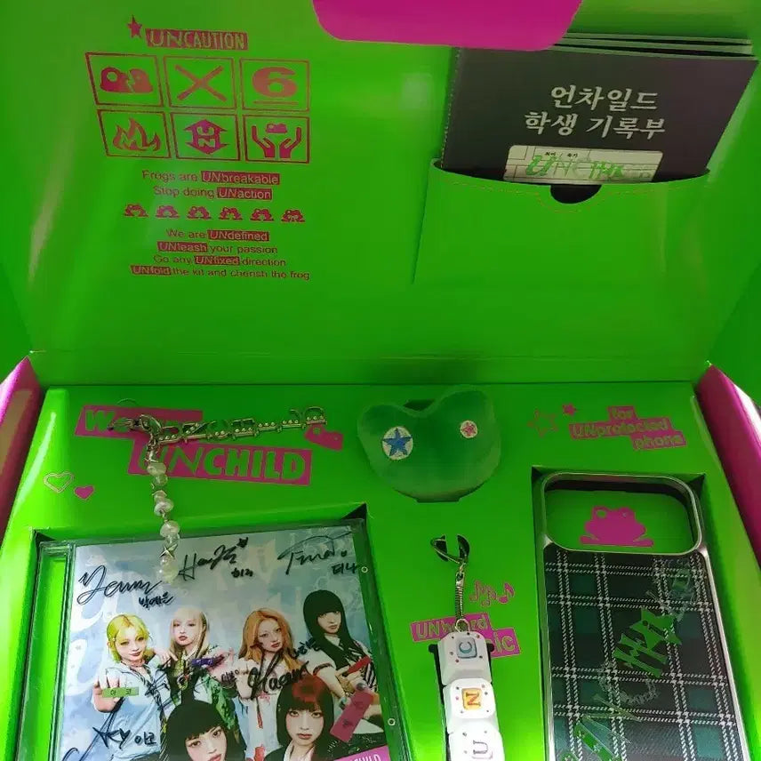 [BUNJANG] UNCHILD Autographed Album Bundle Set / 언차일드 UNCHILD 친필 싸인 앨범 풀박스 비매