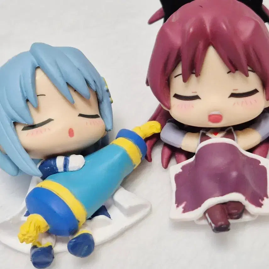 [BUNJANG] Puella Magi Madoka Magica Sayaka Miki &amp; Kyouko Sakura Figure Bundle Set / (일괄) 마법소녀 마도카마기카 사야카,쿄코 피규어