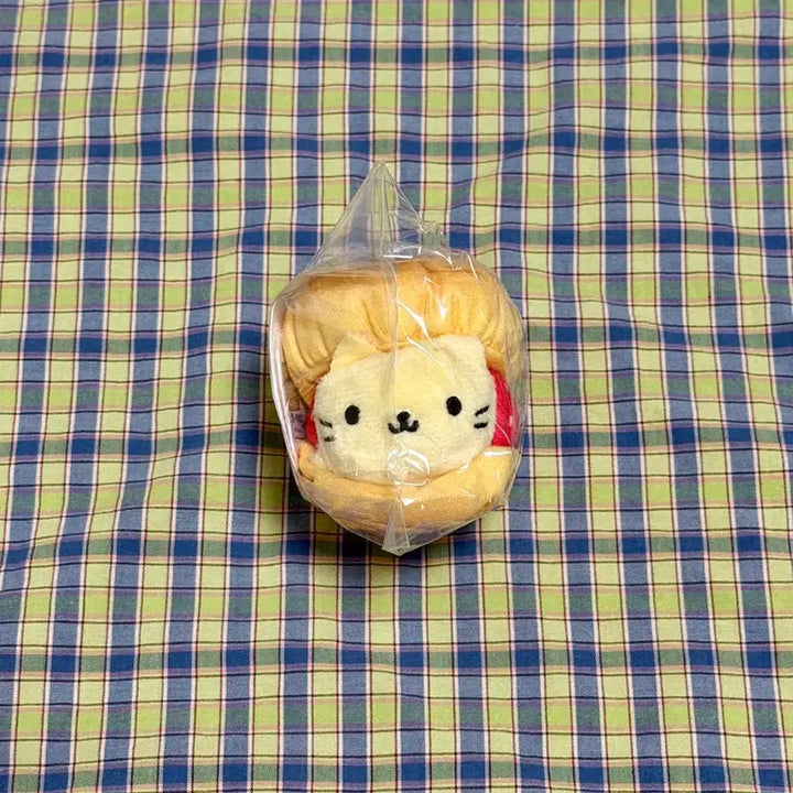 [BUNJANG] San-X Nyan Nyan Nyan Ko Prize Mascot Plush Toy Shu Nyan Ko / 산엑스 냥냥냥코 프라이즈 마스코트 인형 슈냥코 슈크림냥코