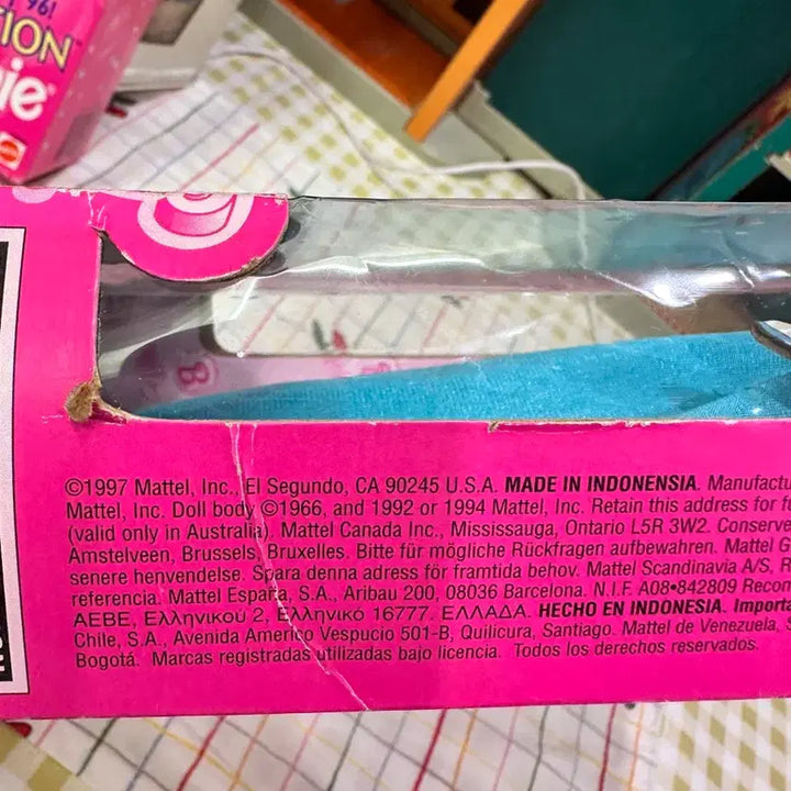 [BUNJANG] Barbie Graduation Barbie 1998 Special Edition Doll / 바비 인형 졸업 바비 1998 스페셜 에디션