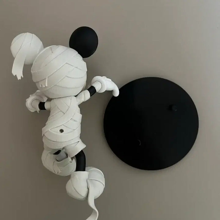 [BUNJANG] Disney Mickey Mouse 2017 Figure (Missing Tail Part) / 미키마우스 2017 피규어(꼬리 부품x)