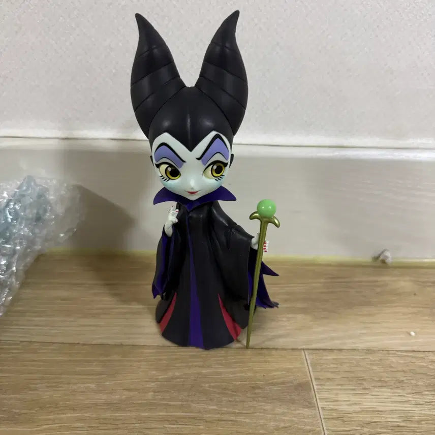 [BUNJANG] Disney Maleficent Q posket Figure / 박스X 큐포스켓 말레피센트 피규어 정품