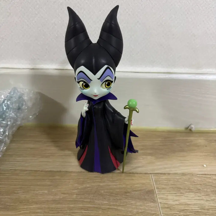 [BUNJANG] Disney Maleficent Q posket Figure / 박스X 큐포스켓 말레피센트 피규어 정품