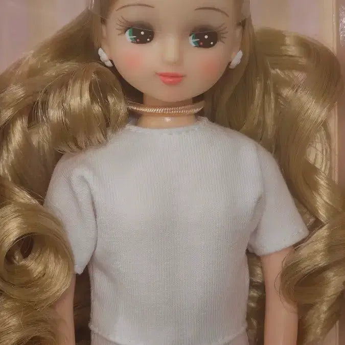 [BUNJANG] Rika Castle 2025 Christmas Rika Doll Sealed / 리카캐슬 2025 크리스마스 리카 인형 미개봉
