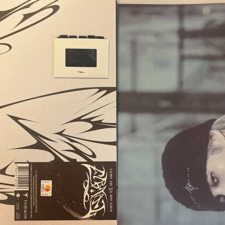 [BUNJANG] Taemin Eternal Album Unsealed (Included Items, No Photocard) / 태민 이터널 개봉 앨범 (구성품o, 포카x)