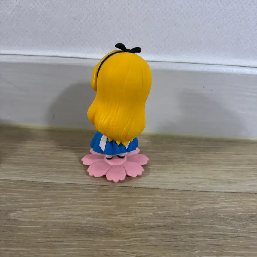 [BUNJANG] Disney Alice in Wonderland Q posket Sweety Sweety Alice Figure / 박스X 이상한 나라의 앨리스 큐포스켓 스위티니 앨리스