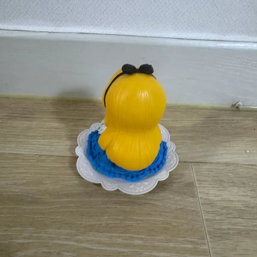 [BUNJANG] Disney Alice in Wonderland Sugarly Alice A Ver. Q posket Figure / 박스X 이상한 나라의 앨리스 큐포스켓 슈걸리 앨리스 A Ver.