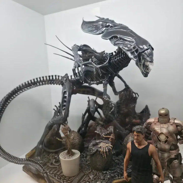 [BUNJANG] Sideshow Queen Alien Figure / 사이드쇼 퀸에일리언