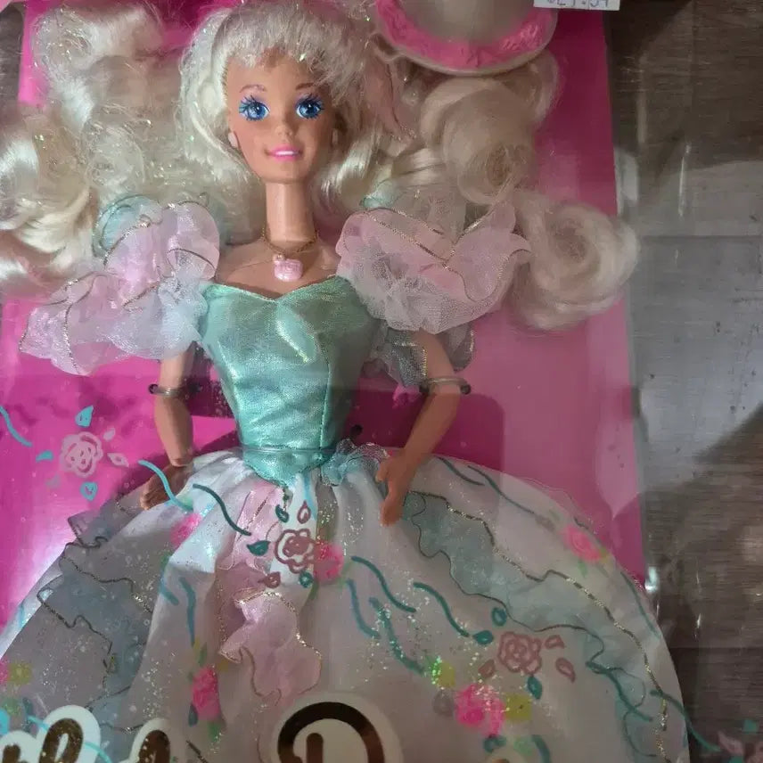 [BUNJANG] Barbie Birthday Party Barbie Doll / 바비 생일 파티 바비 인형