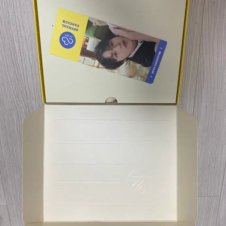 [BUNJANG] Ha Sung Woon 2022 Official Fanclub Kit / 하성운 공식 팬클럽 키트