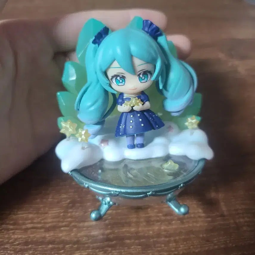 [BUNJANG] Re-Ment Hatsune Miku Stellarium Figure (Green) / 리멘트 하츠네 미쿠 스타리움
