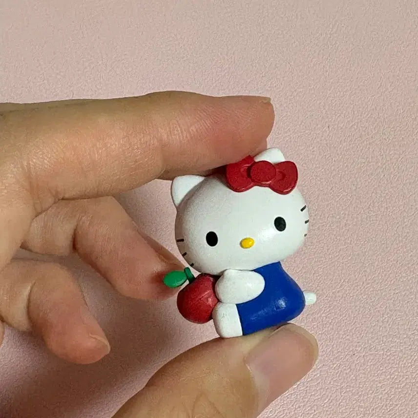 [BUNJANG] Sanrio Hello Kitty Surprise Mix Pack Gachapon Figure / 시크릿)헬로키티 서프라이즈 믹스 팩 산리오 가챠