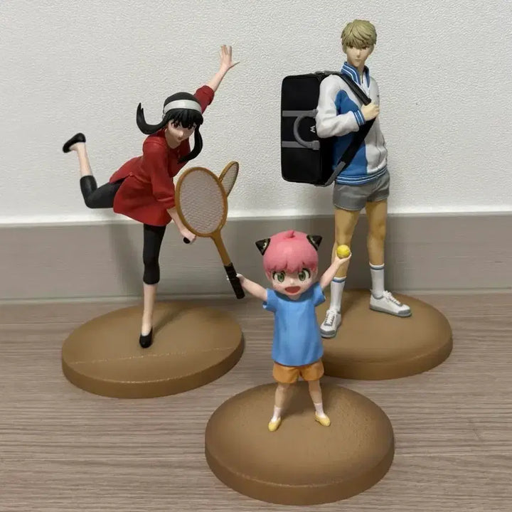 [BUNJANG] Spy x Family Yor, Loid, Anya Tennis Luminasta Figure Bundle Set / [일괄] 스파이패밀리 요르 로이드 아냐 테니스 루미나스타 피규어