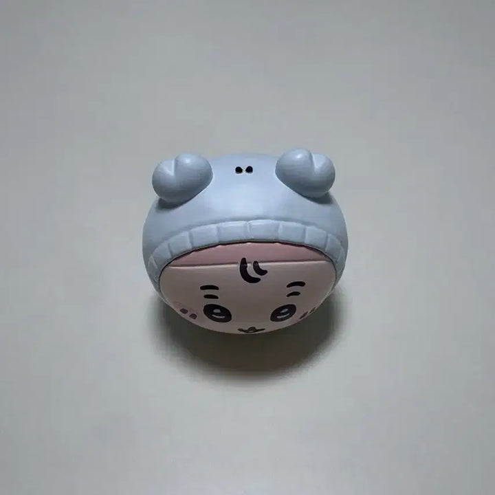[BUNJANG] Chiikawa Crab Baby Gacha Figure / 치이카와 카니 베이비 가챠
