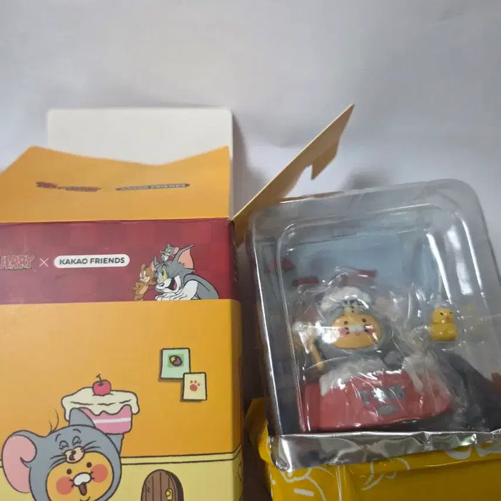 [BUNJANG] Tom and Jerry Chunshik Bathing Figure (Unsealed) / 제리 춘식이 목욕 피규어 단순개봉