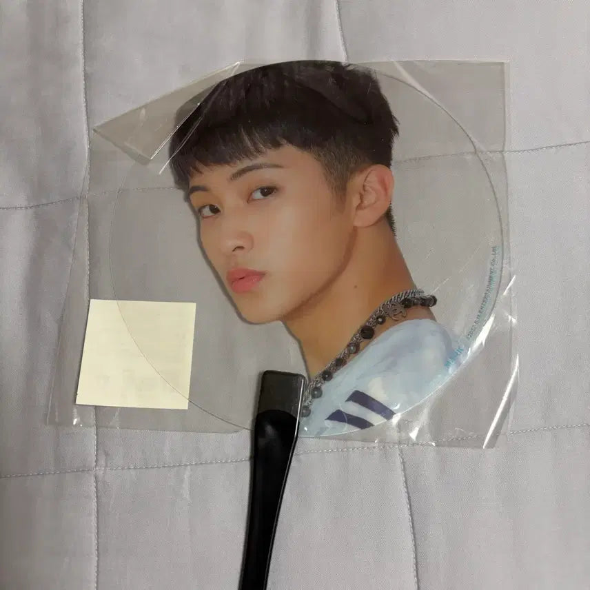 [BUNJANG] NCT DREAM Mark Official Goods We Young Fanboard / 엔시티 드림 마크 공식 굿즈 위영 부채