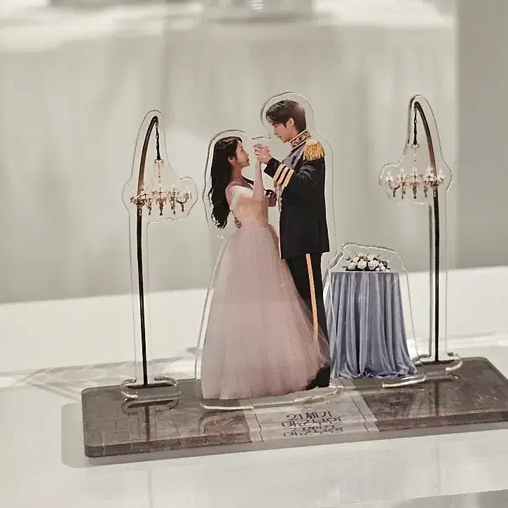[BUNJANG] Byun Woo Seok, IU Couple Standee Set / 21세기대군부인 커플스탠드 변우석 아이유 유애나 이안대군