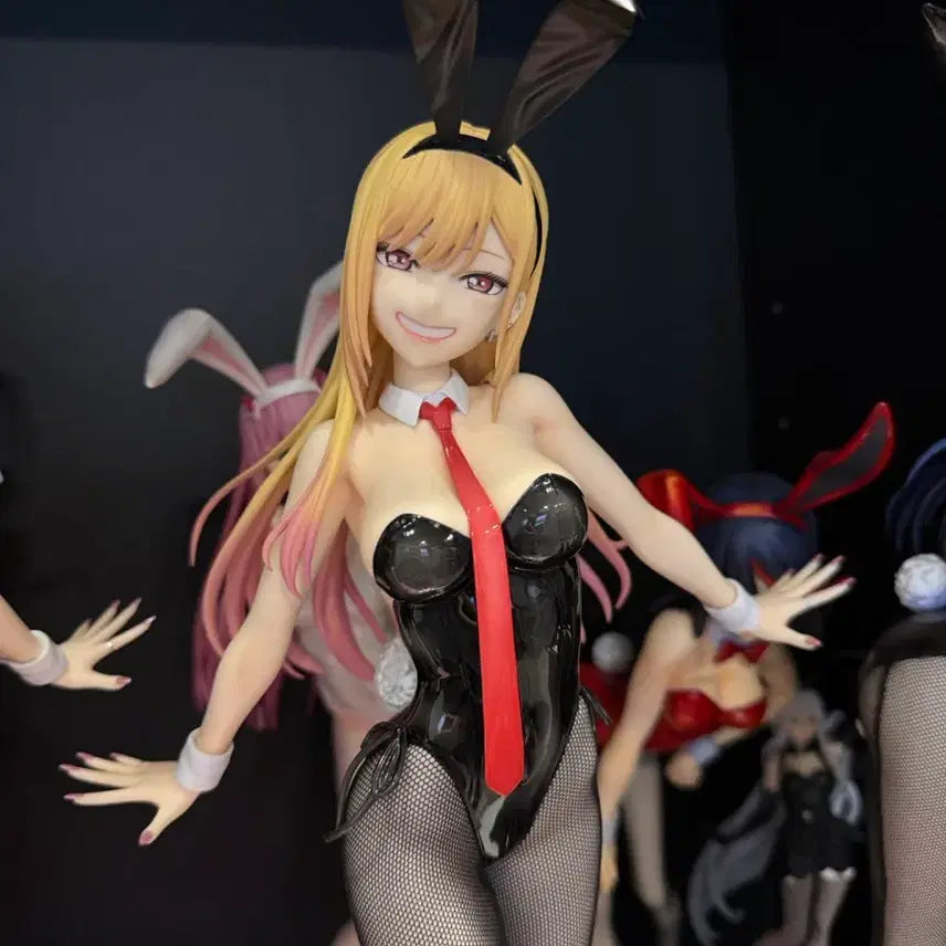 [BUNJANG] PULCHRA Marin Kitagawa 1/4 Scale Bunny Version Figure (Stockings) / 프링 키타가와 마린 1/4 바니ver(스타킹)