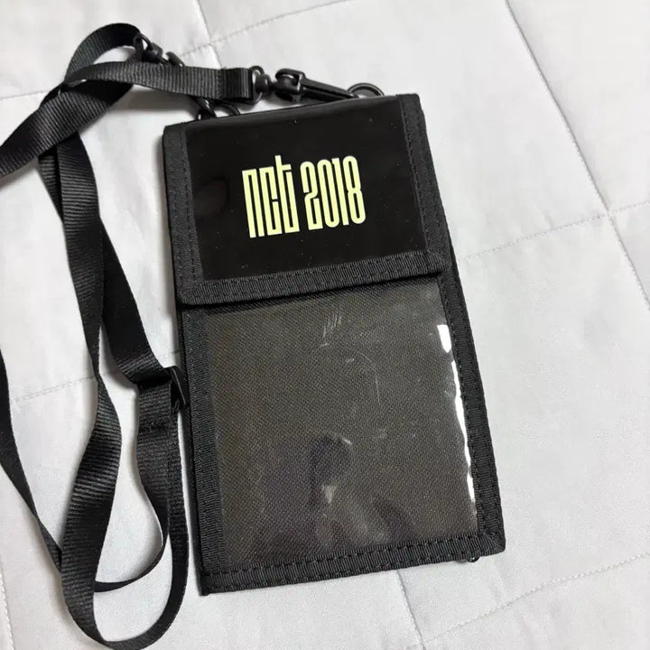 [BUNJANG] NCT 2018 Ticket Holder Doyoung Photocard / 엔시티 2018 티켓홀더 도영 포카