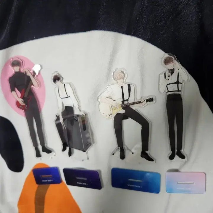 [BUNJANG] Cheongsagwa Nakwon Momofun Colca Acrylic Standee - Opened / 청사과낙원 모펀 콜카 양매화 명재원 달국 여난 아크릴 스탠드 개봉