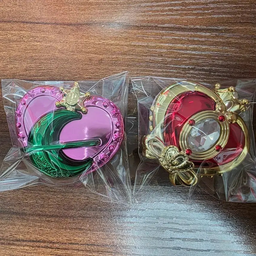 [BUNJANG] Sailor Moon Compact Mirror Gacha Set (2 Types) / 세일러문 콤팩트 미러 가챠 2종 일괄