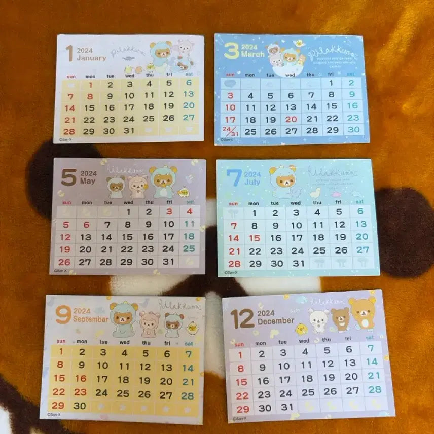 [BUNJANG] Rilakkuma Dinosaur Mini Calendar Plush 2024 / 2024년 리락쿠마 공룡 미니달력 인형 (택x)