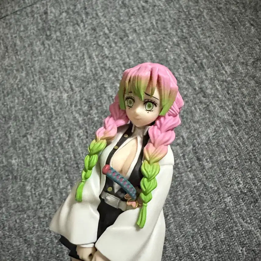 [BUNJANG] Demon Slayer Mitsuri Kanroji Figure / 귀멸의 칼날 칸로지 미츠리 피규어