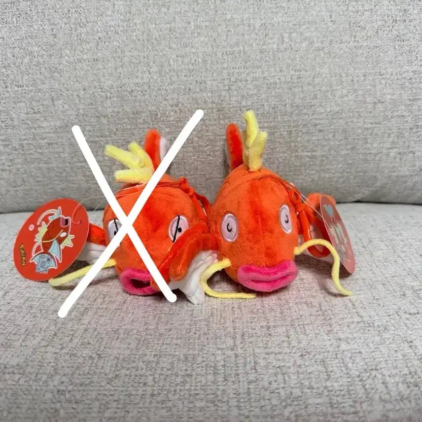[BUNJANG] Pokemon Magikarp Plush Keychain - Angry &amp; Calm Expressions (13cm) / 정품 포켓몬 화난표정의 잉어킹 평온한표정의 잉어킹 13cm 키링 인형