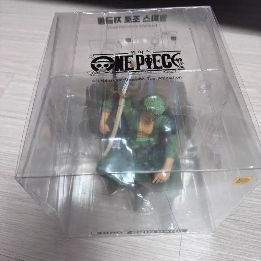 [BUNJANG] One Piece Zoro Coin Bank Figure / 원피스 조로 저금통, 원피스 조로 피규어, 조로 저금통