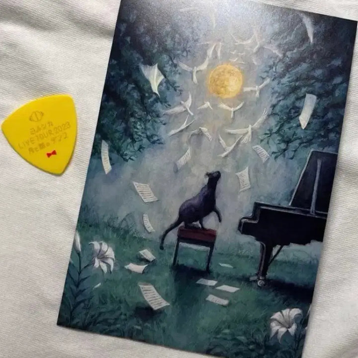 [BUNJANG] Yorushika Live "Dance of the Moon and the Cats" Postcard and Guitar Pick Set / 요루시카 라이브 달과 고양이의 댄스 엽서,기타 피크 세트