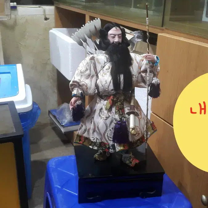 [BUNJANG] 1960s Japanese Samurai Figure - Porcelain and Fabric / 1960 년대 일본 사무라이 상