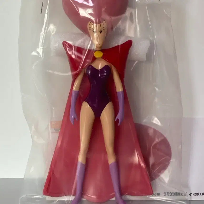 [BUNJANG] Crayon Shin-chan Villain Beauty, Sea General Beauty, Mimi Nuna Sofubi Figure Set / 짱구 악당미녀 바다소장군미녀 미미누나 소프비 피규어 세트
