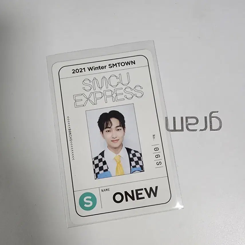 [BUNJANG] SM Entertainment Onew 2021 Winter Photocard / 2021에스엠타운 온유 포토카드