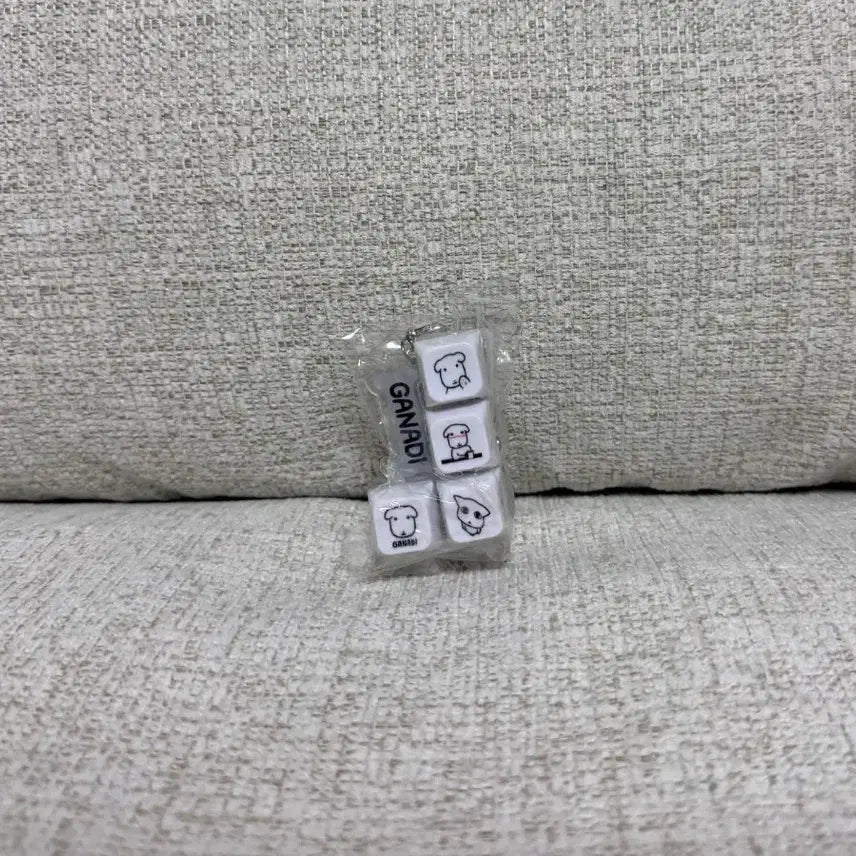 [BUNJANG] Ganady Naan-a Keycap Keyring / 정품 가나디 나안아 키캡 키링