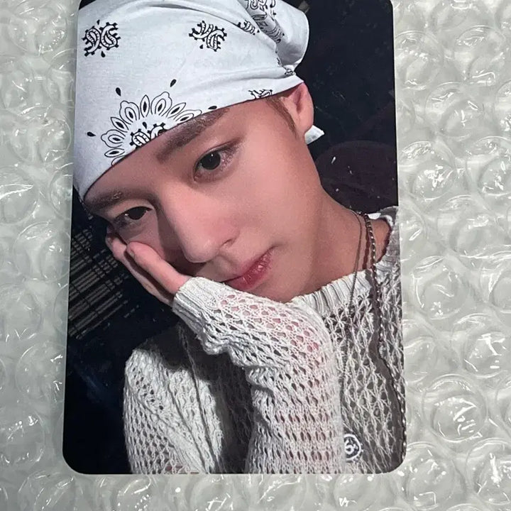 [BUNJANG] Park Jihoon Bandana Photocard / 박지훈 반다나 포카