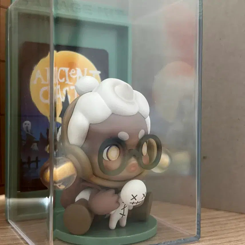 [BUNJANG] Pop Mart Skullpanda Ancient Castle Series Boring Explorer / 팝마트 스컬판다 에이션트 캐슬 시리즈 보링 익스플로어