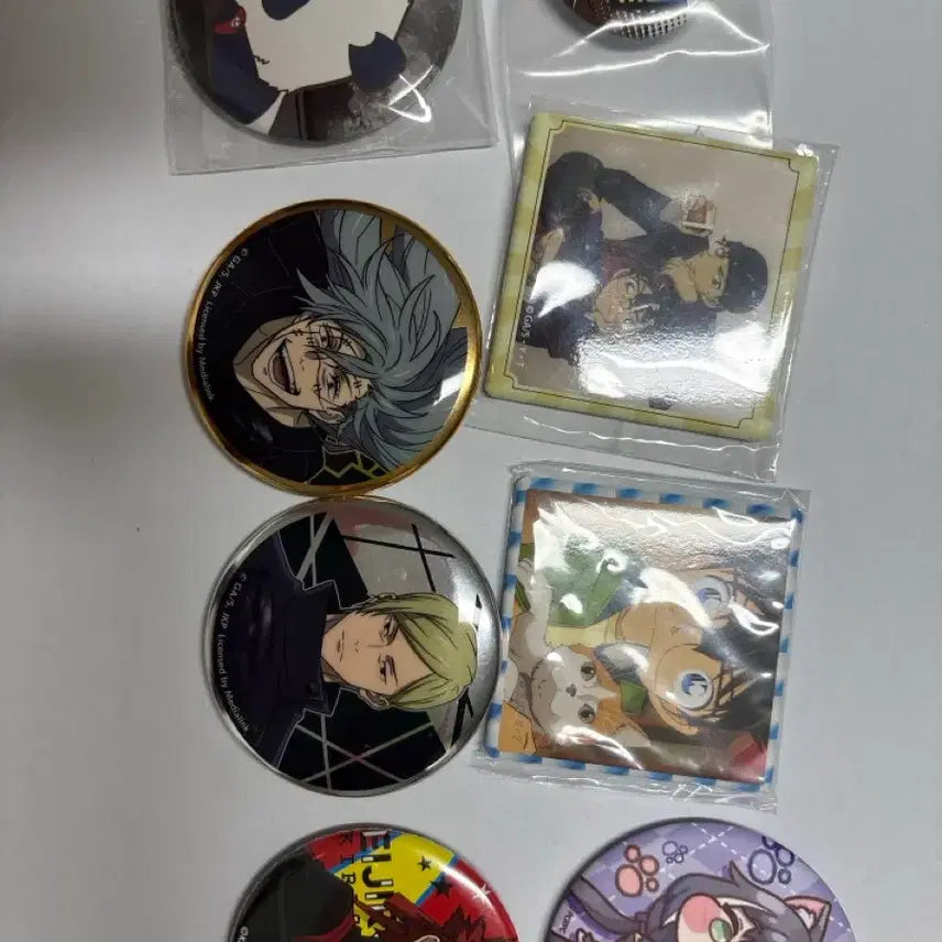 [BUNJANG] Anime Pins Bundle Set (Jujutsu Kaisen, Detective Conan, etc.) / 주술회전 코난 등 애니 뱃지 일괄 판매
