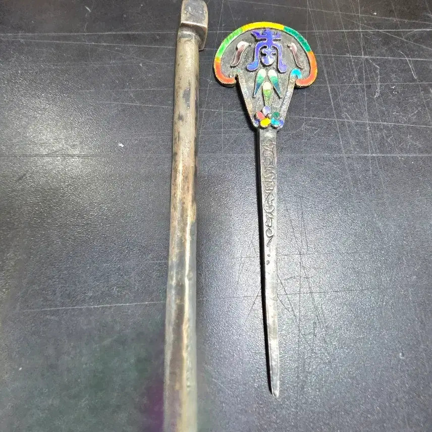 [BUNJANG] Vintage Eunjilbo Lee Bangja Hairpin Set with Taegeuk Pattern Silver Hairpin / 은칠보 이방자 뒤꼿이.태극무늬은비녀.2점