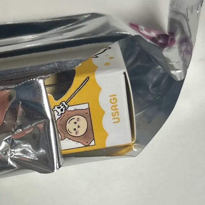 [BUNJANG] Chiikawa Usagi Choco Box Figure / 당일발송) 치이카와 초코박스 우사기
