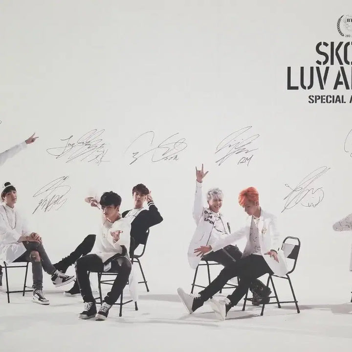 [BUNJANG] BTS Official Album Poster Bundle Set (21 Posters + 2018 Season&