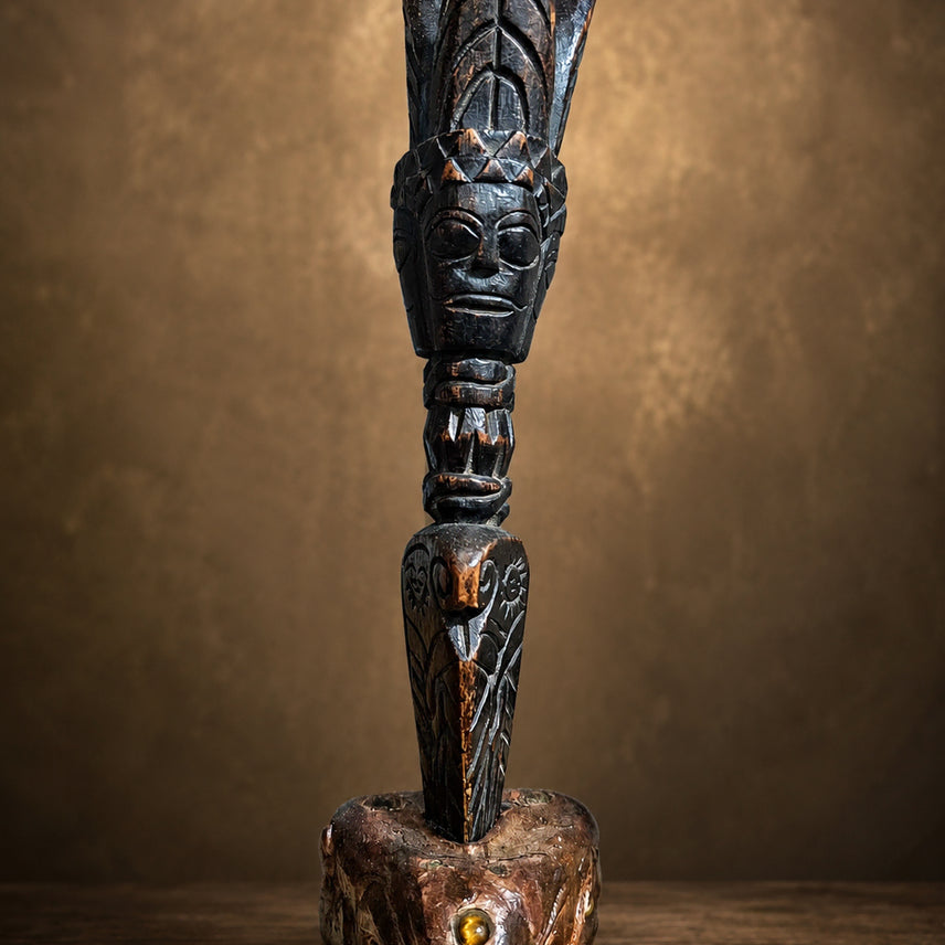 [BUNJANG] Tibetan Lama Hand-Carved Wooden Phurba with Wrathful Deity Face and Custom Stand / 라마승 수공 목제 푸르바 인면 정밀조각 전용 받침대 포함