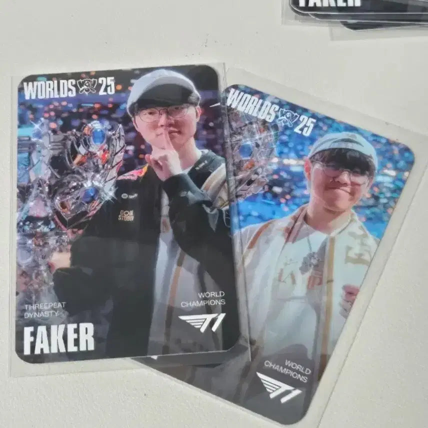[BUNJANG] MSI Faker &amp; Oner Photocard Set / MSI 페이커 + 오너포카세트