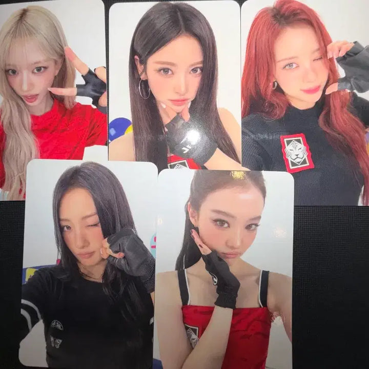 [BUNJANG] Miyao Savetherelationship Group Photocard Set / 미야오 사웨 단체